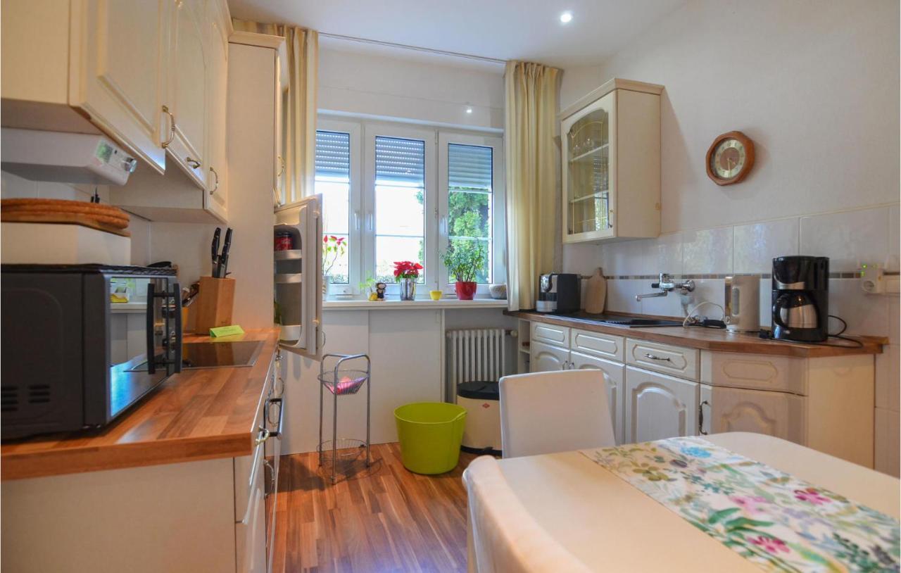 2 Bedroom Lovely Home In Берлин Екстериор снимка