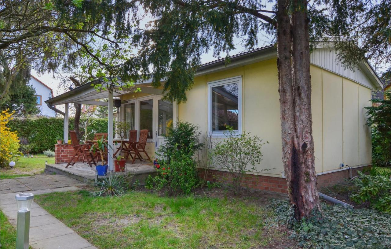 2 Bedroom Lovely Home In Берлин Екстериор снимка